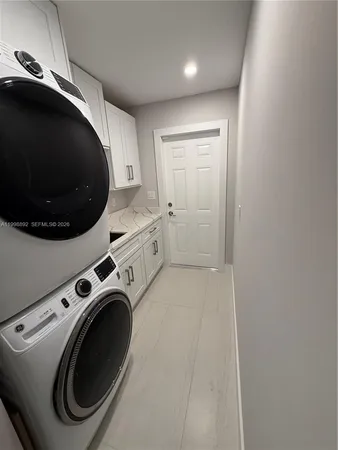 $4,275 | 8772 Southwest 143rd Street, Unit 8772, Palmetto Bay, FL 33176