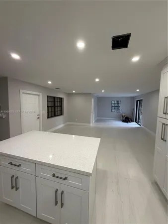 $4,275 | 8772 Southwest 143rd Street, Unit 8772, Palmetto Bay, FL 33176