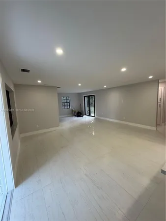 $4,275 | 8772 Southwest 143rd Street, Unit 8772, Palmetto Bay, FL 33176