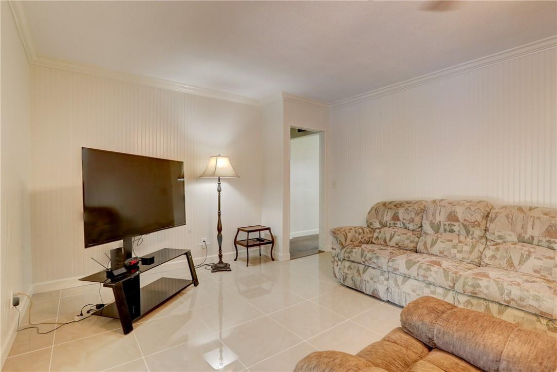 3341 Liberty Street Hollywood, FL 33021 - Photo 15 of 36 Photo 15