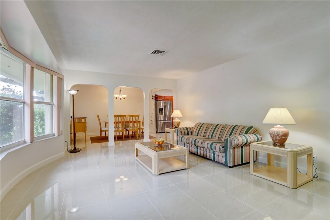 3341 Liberty Street Hollywood, FL 33021 - Photo 3 of 36 Photo 3