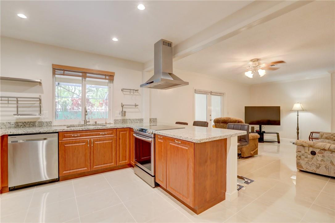 3341 Liberty Street Hollywood, FL 33021 - Photo 9 of 36 Photo 9