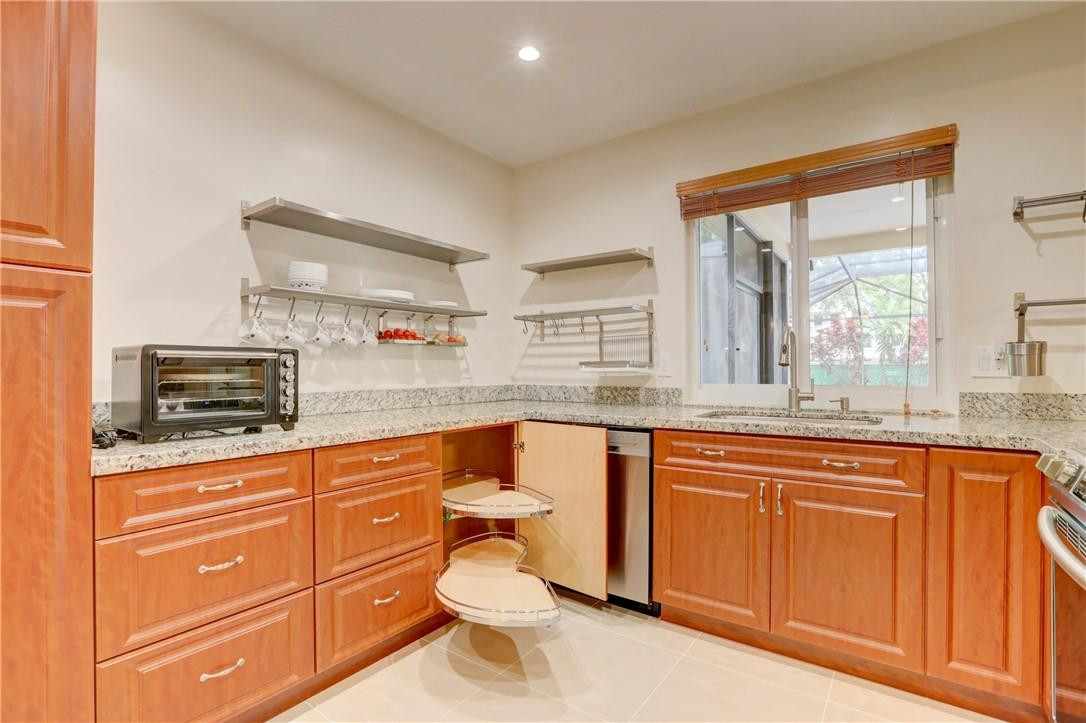 3341 Liberty Street Hollywood, FL 33021 - Photo 10 of 36 Photo 10