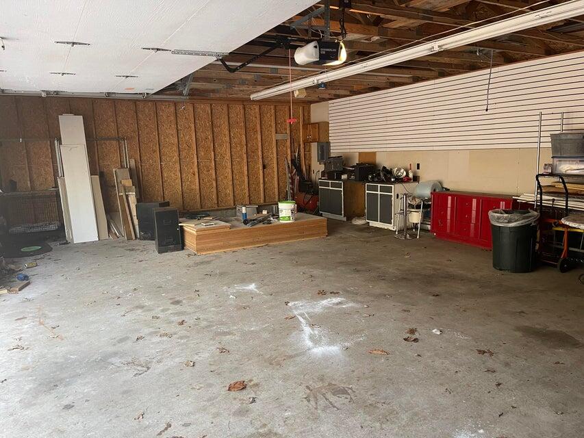 6850 Blank Road Whitehall, MI 49461 - Photo 8 of 11 interior2