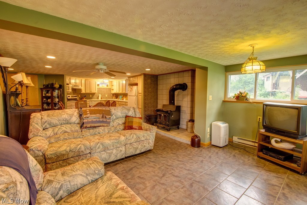 6904 Lakeview Road Hanoverton, OH 44423 - Photo 8 of 22 Gallery Image 8