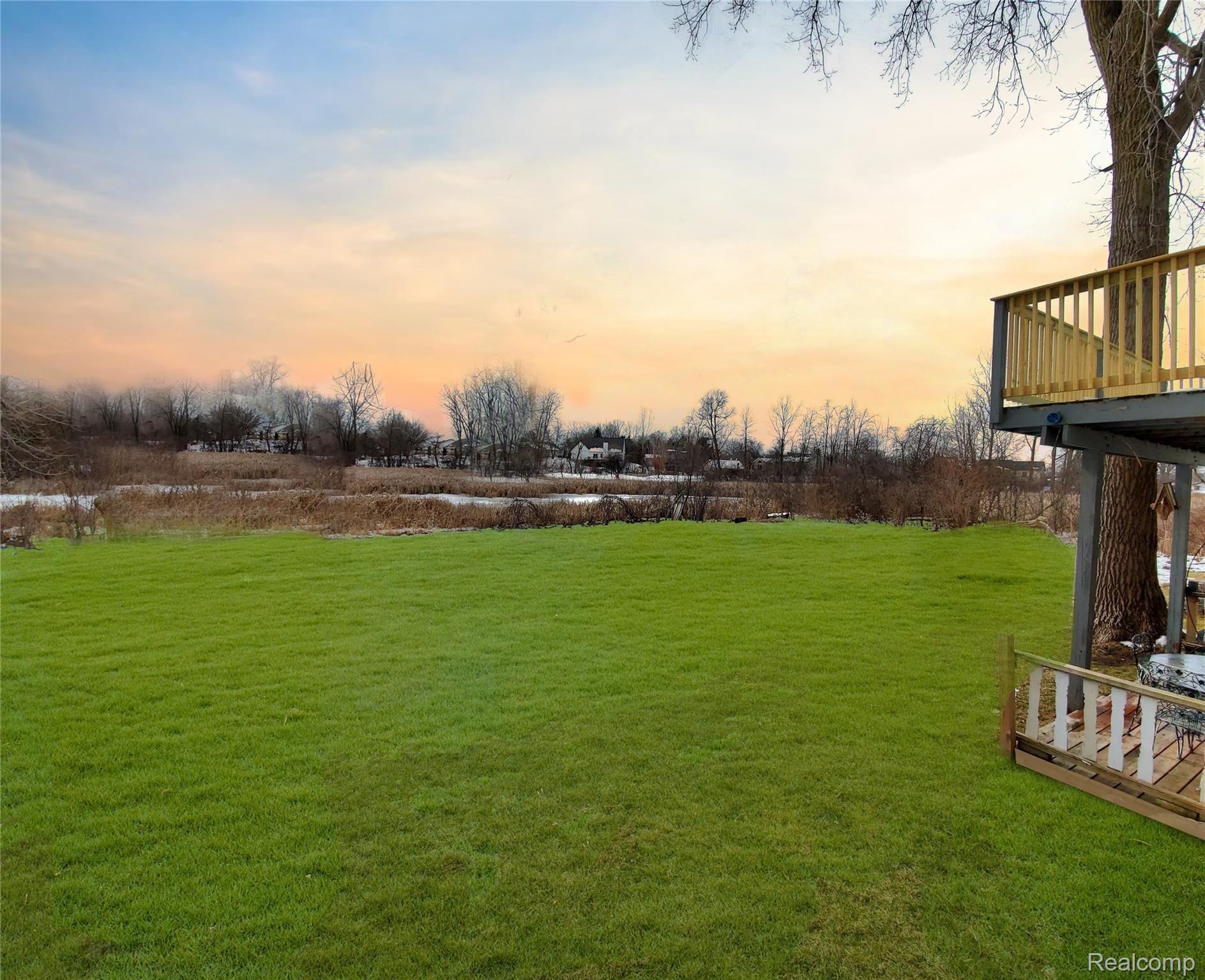 3271 East Rolston Road Fenton, MI 48430 - Photo 14 of 15 Backyard.jpg
