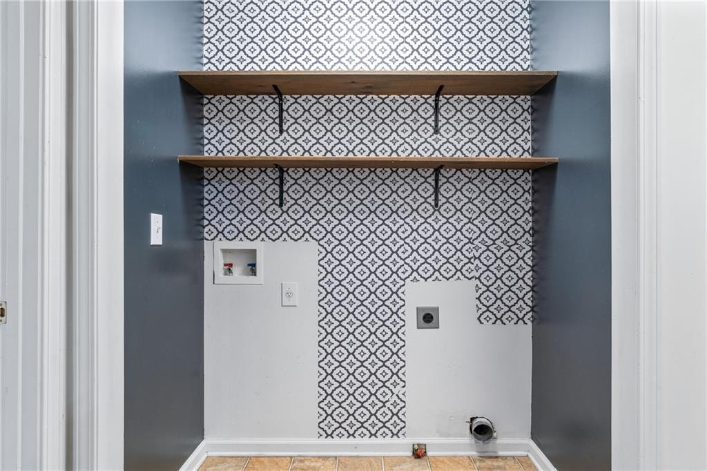 204 Red Fox Court Canton, GA 30114 - Photo 34 of 51 a bathroom with a sink