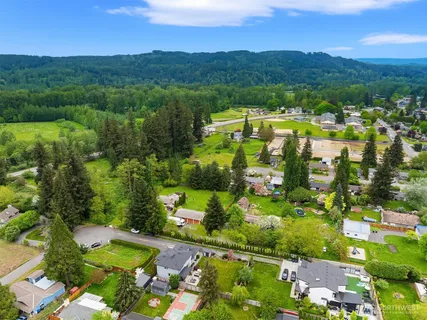 $1,588,800 | 32909 Southeast 41st Street, Fall City, WA 98024
