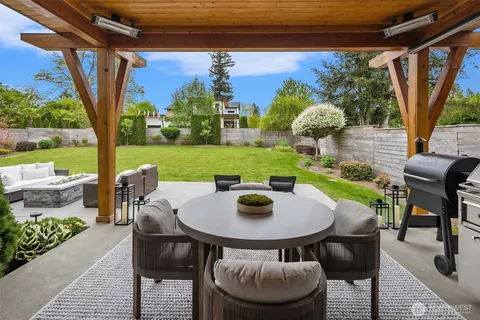 $1,588,800 | 32909 Southeast 41st Street, Fall City, WA 98024
