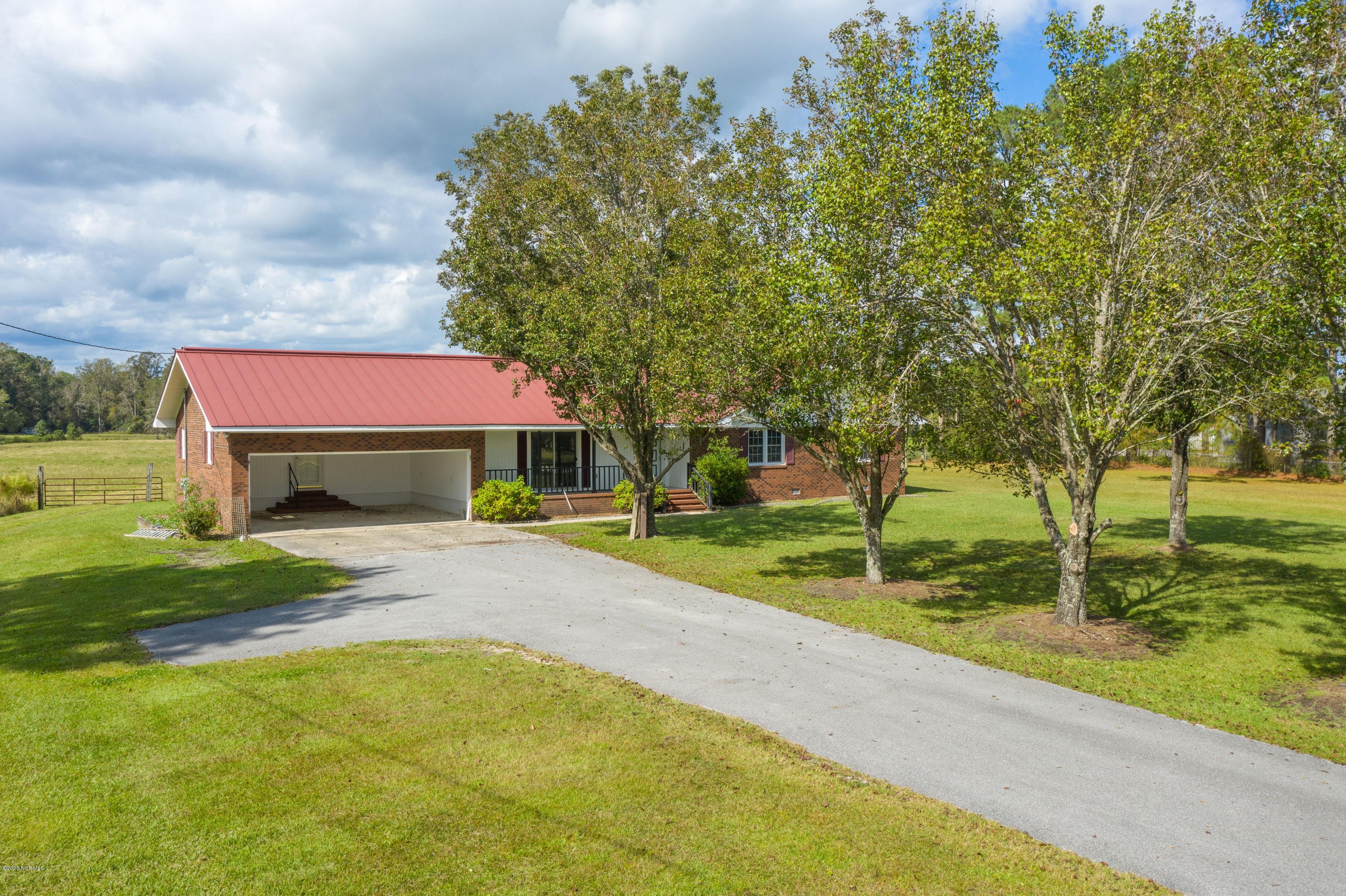 912 Haws Run Road Jacksonville, NC 28540 - Photo 12 of 20 912 Haws Run - aerials_16