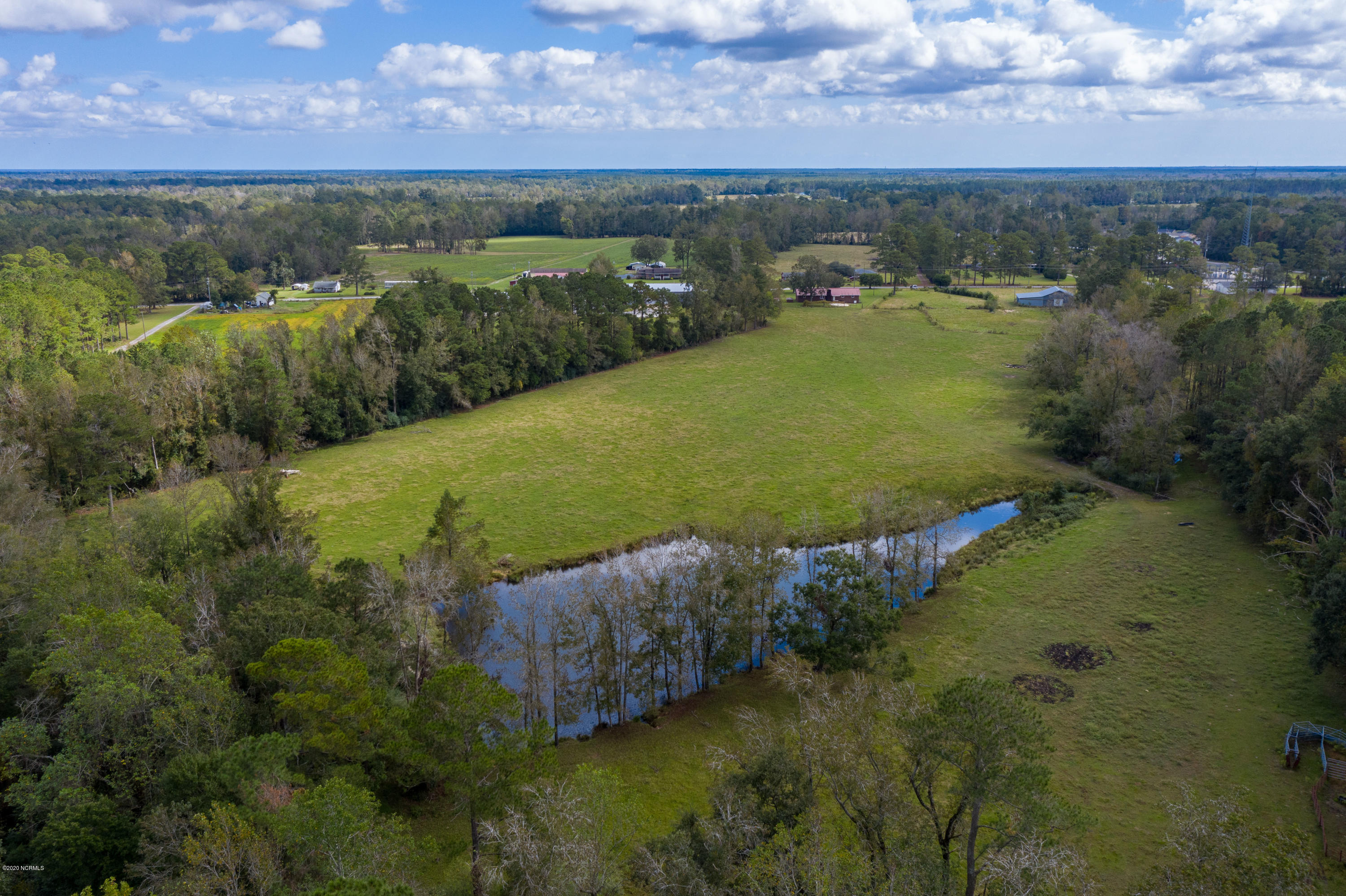 912 Haws Run Road Jacksonville, NC 28540 - Photo 7 of 20 912 Haws Run - aerials_10