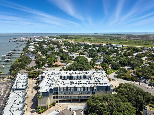 $215,000 | 921 Marine Street, Unit 303, Galveston, TX 77550