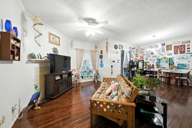$215,000 | 921 Marine Street, Unit 303, Galveston, TX 77550