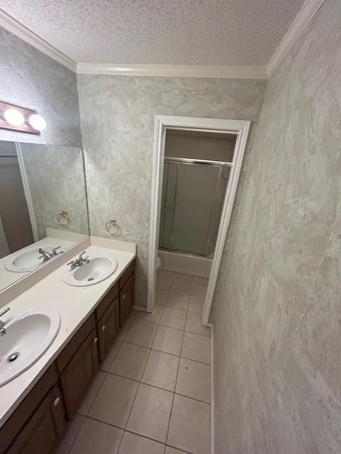 422 South 4th Street Wylie, TX 75098 - Photo 18 of 22 a bathroom with a sink and a mirror