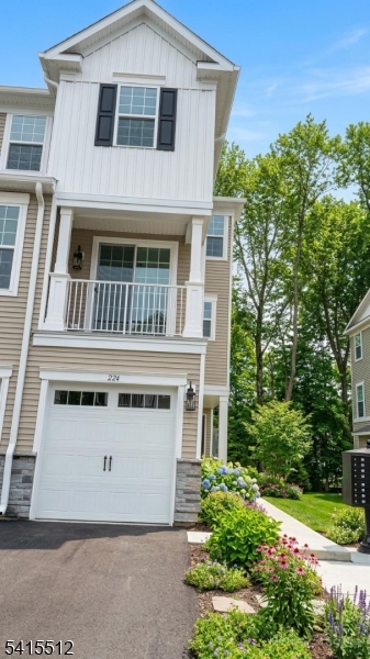 224 Myrtle Road Warren, NJ 07059 - Photo 1 of 14