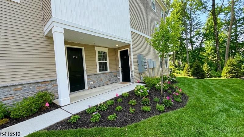 224 Myrtle Road Warren, NJ 07059 - Photo 2 of 14