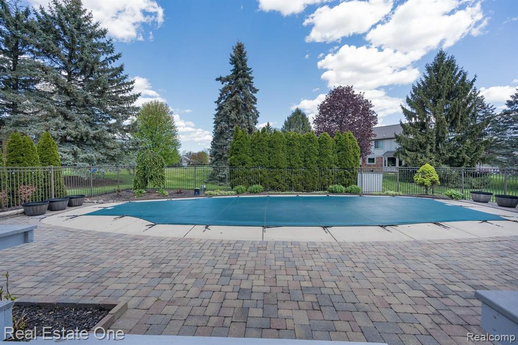 3460 Wedgewood Drive Rochester Hills, MI 48306 - Photo 37 of 47