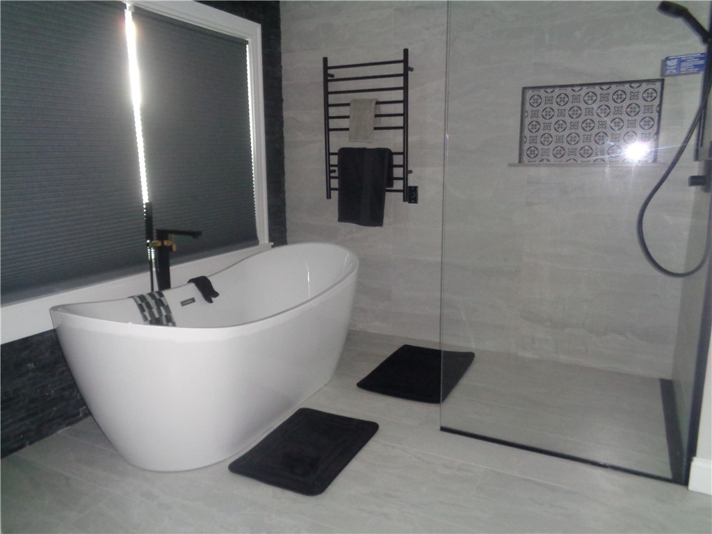 176 Vernon Street Warwick, RI 02889 - Photo 11 of 45