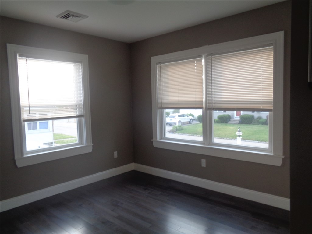 176 Vernon Street Warwick, RI 02889 - Photo 25 of 45