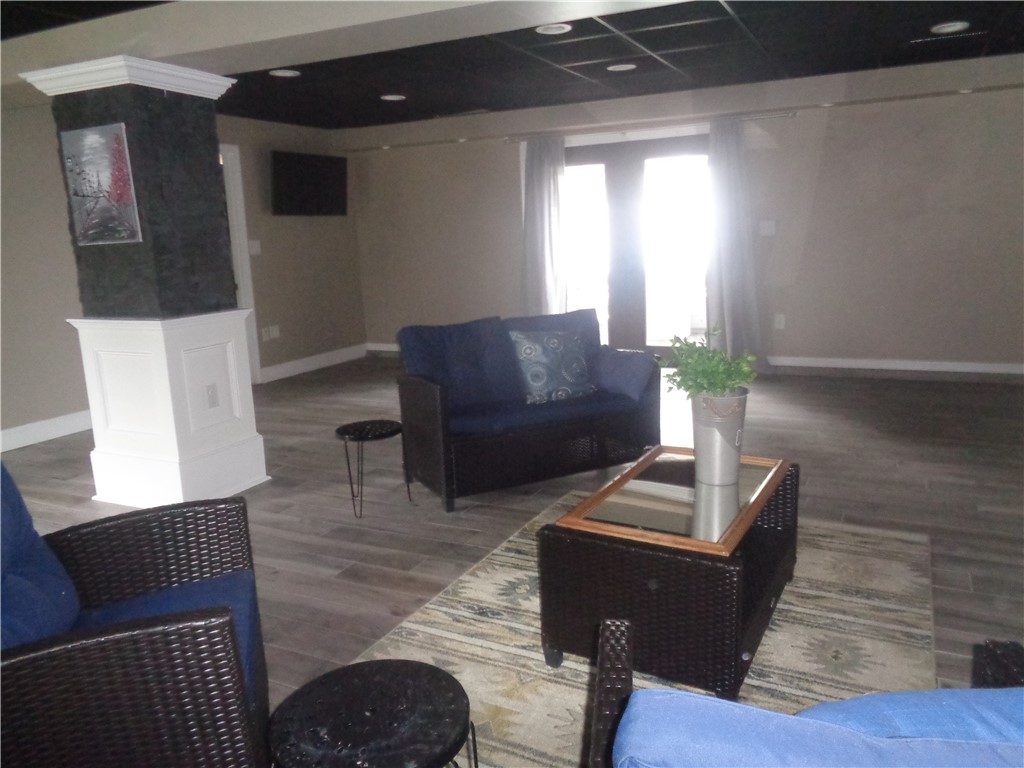 176 Vernon Street Warwick, RI 02889 - Photo 30 of 45