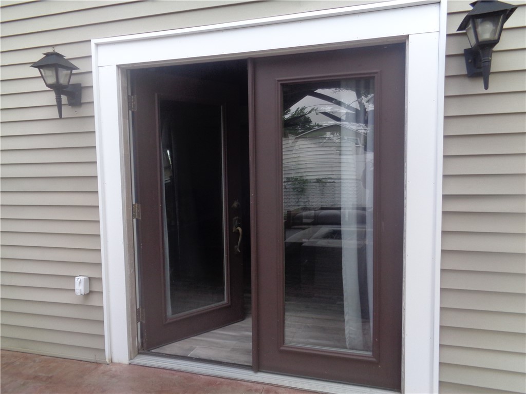 176 Vernon Street Warwick, RI 02889 - Photo 38 of 45