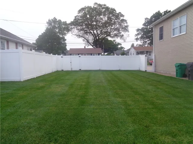 $629,900 | 176 Vernon Street, Warwick, RI 02889