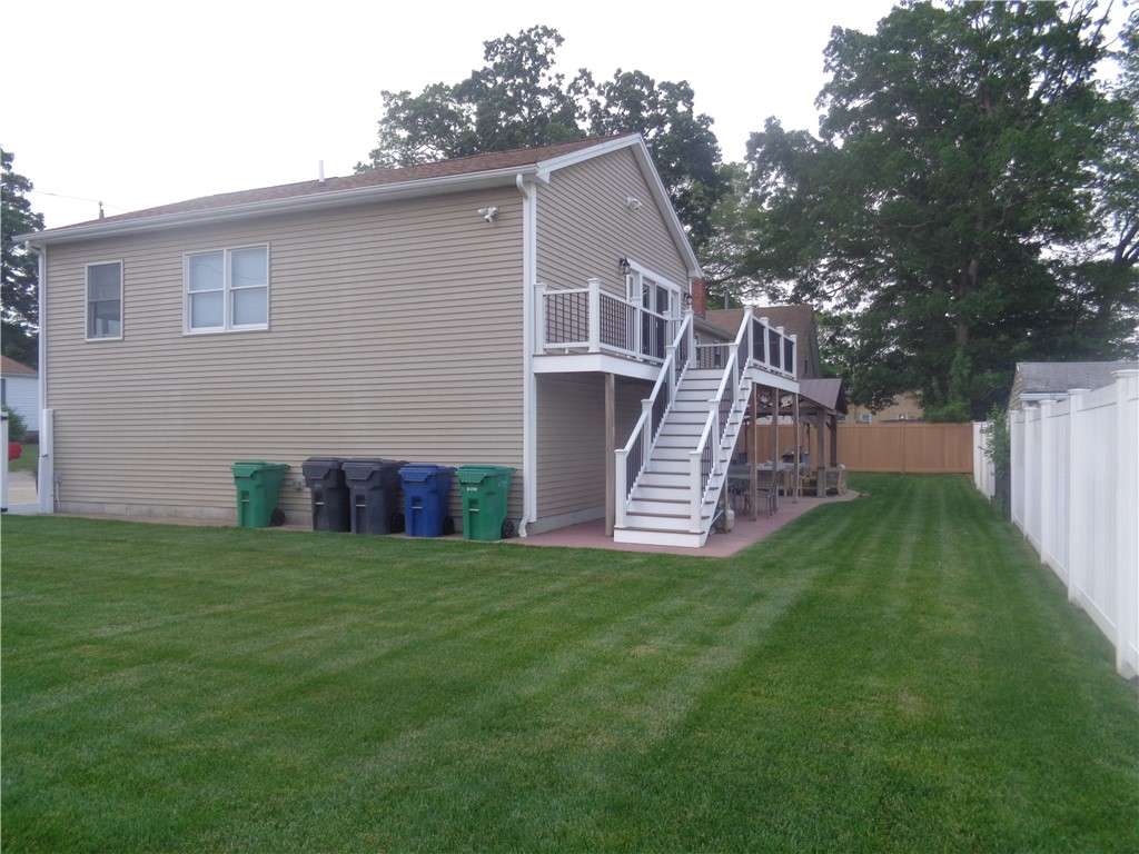 176 Vernon Street Warwick, RI 02889 - Photo 41 of 45