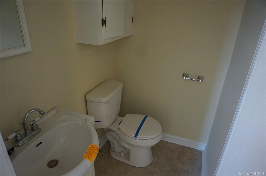 147 Downey Lake Road Dallas, NC 28034 - Photo 12 of 19 Gallery Image 12