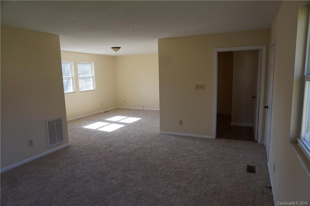 147 Downey Lake Road Dallas, NC 28034 - Photo 17 of 19 Gallery Image 17