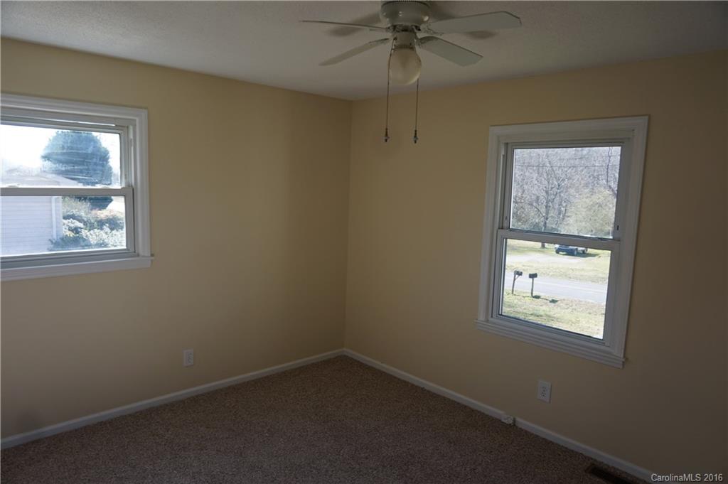 147 Downey Lake Road Dallas, NC 28034 - Photo 10 of 19 Gallery Image 10