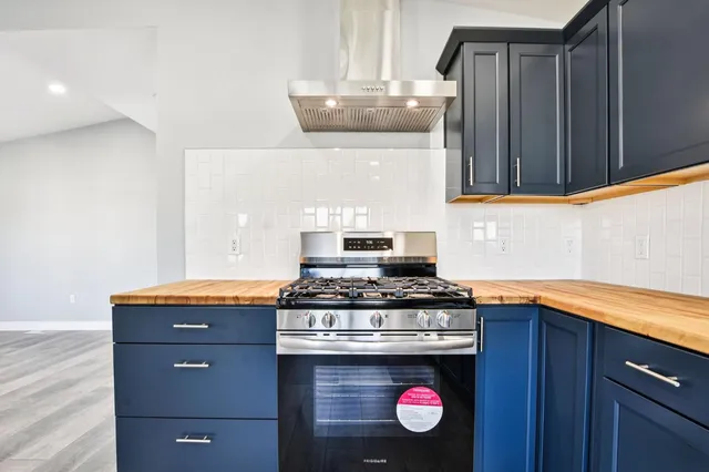 $99,000 | 4224 Floral Drive, Sacramento, CA 95834