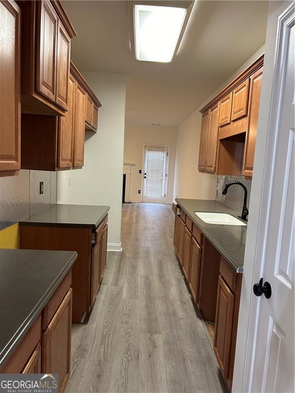 9051 Bayrose Circle East Point, GA 30344 - Photo 5 of 17