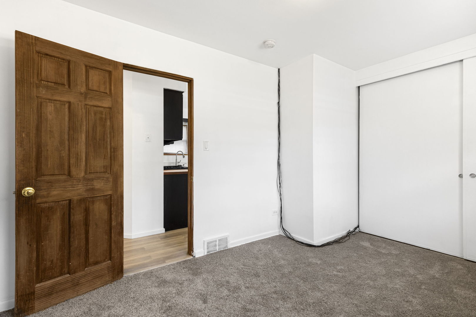 8639 Plainfield Road Lyons, IL 60534 - Photo 14 of 31