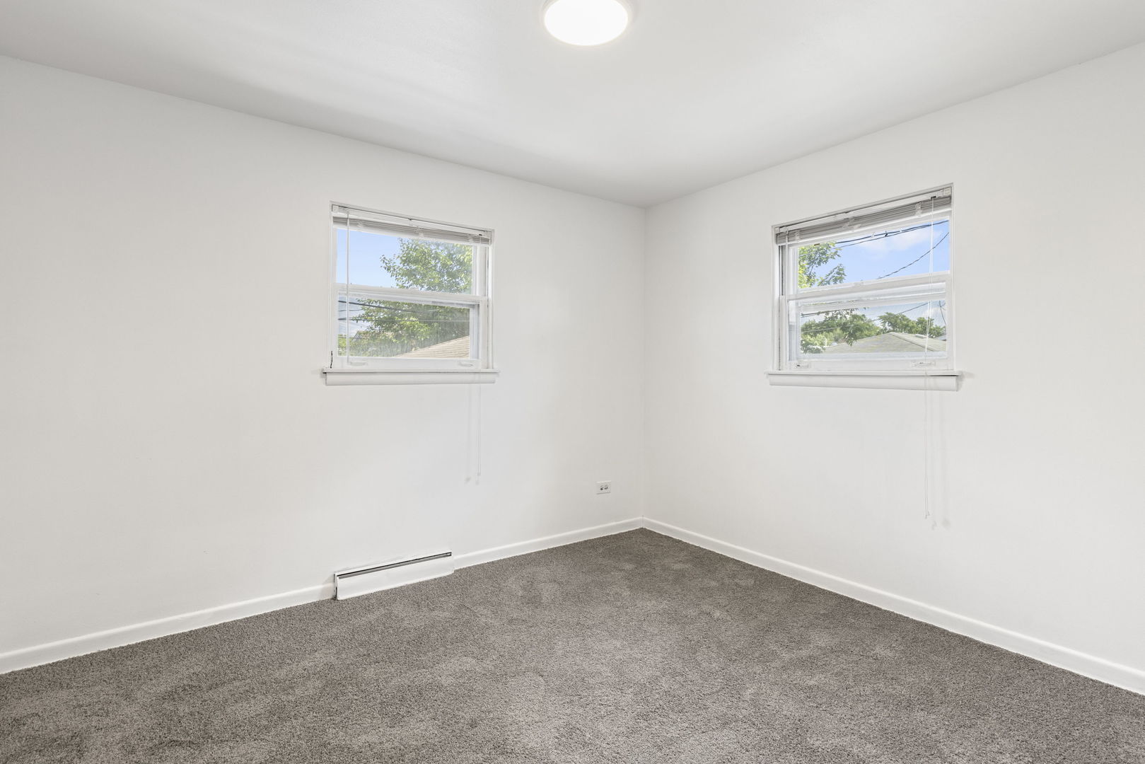 8639 Plainfield Road Lyons, IL 60534 - Photo 17 of 31