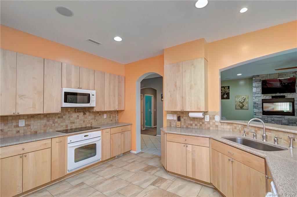 4616 Griffith Road Monroe, NC 28112 - Photo 5 of 40 Gallery Image 5