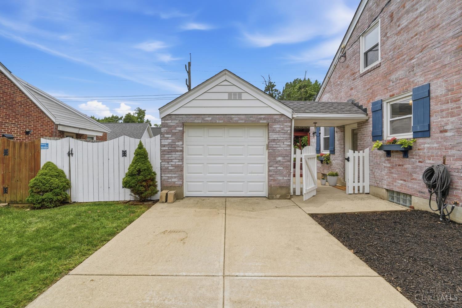 561 Columbia Road Hamilton, OH 45013 - Photo 45 of 47