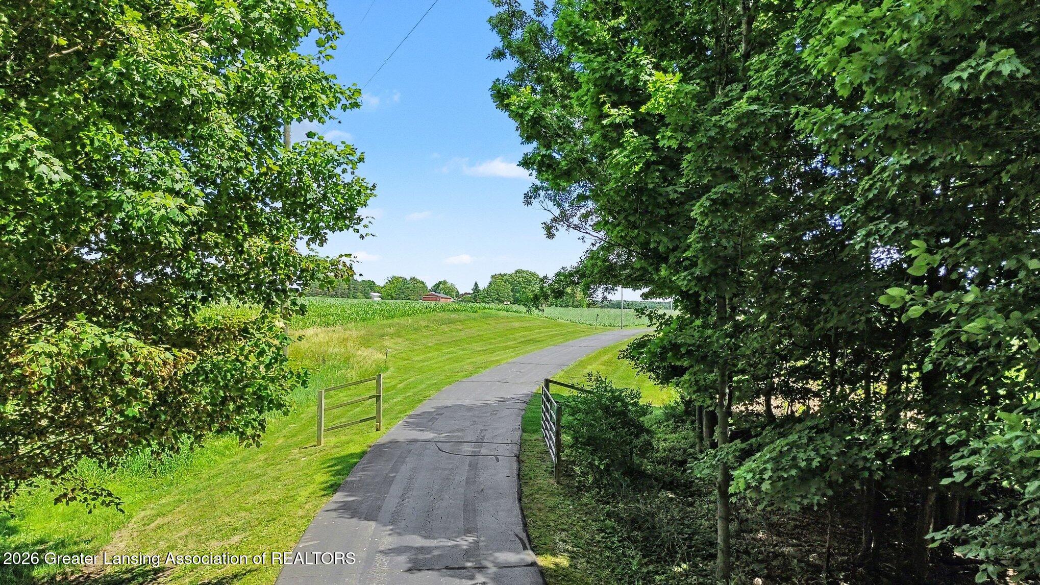 5439 North Wellman Road Woodland, MI 48897 - Photo 8 of 61 050_file_2682