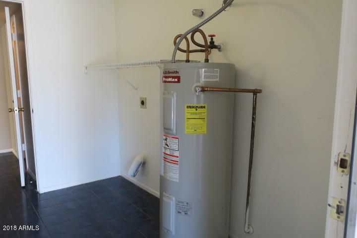 4155 East Wayland Road Phoenix, AZ 85040 - Photo 11 of 14 IMG_7681