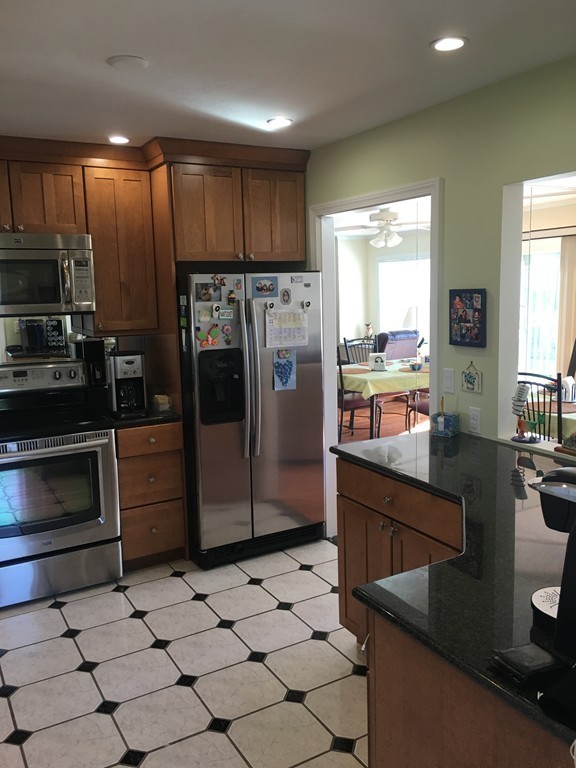 1306 Treasure Island Road, Unit 1306 Webster, MA 01570 - Photo 5 of 16 Gallery Image 5