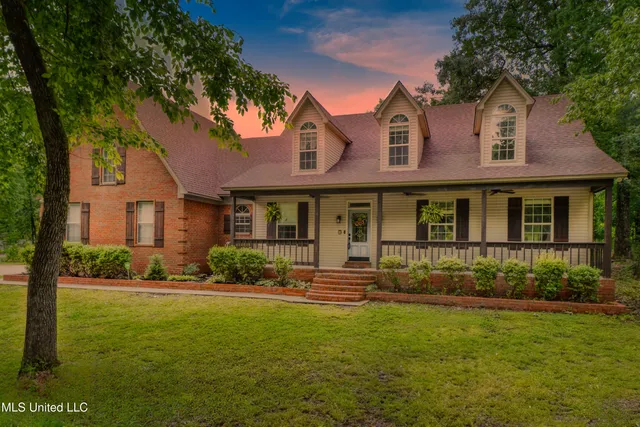 $445,900 | 4630 Alexander Road, Olive Branch, MS 38654