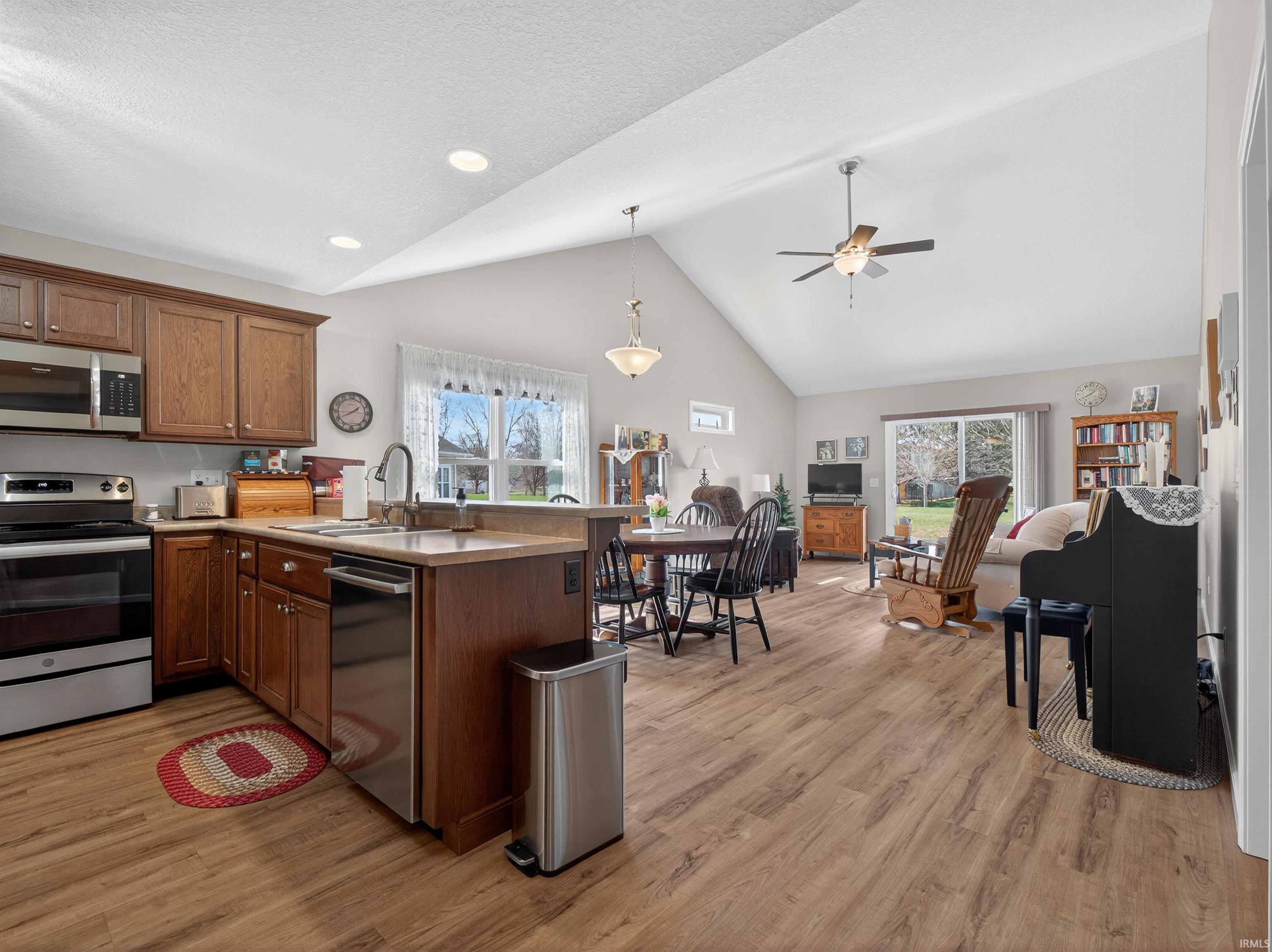 4111 Morgan Court Fort Wayne, IN 46815 - Photo 18 of 33