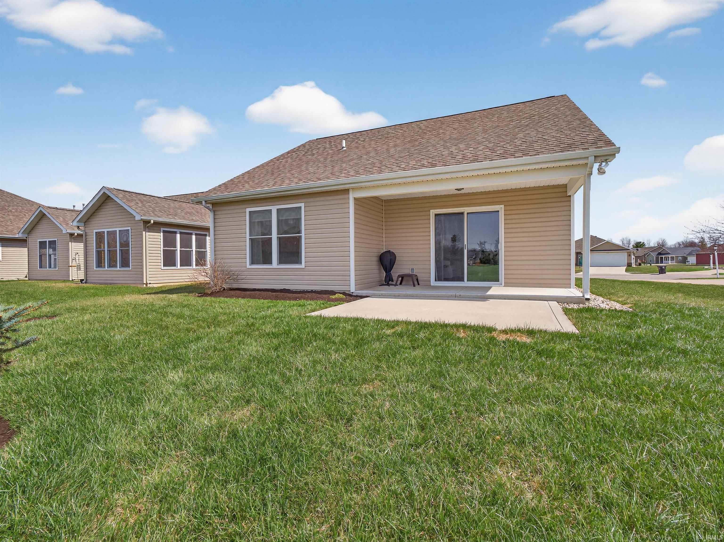 4111 Morgan Court Fort Wayne, IN 46815 - Photo 3 of 33