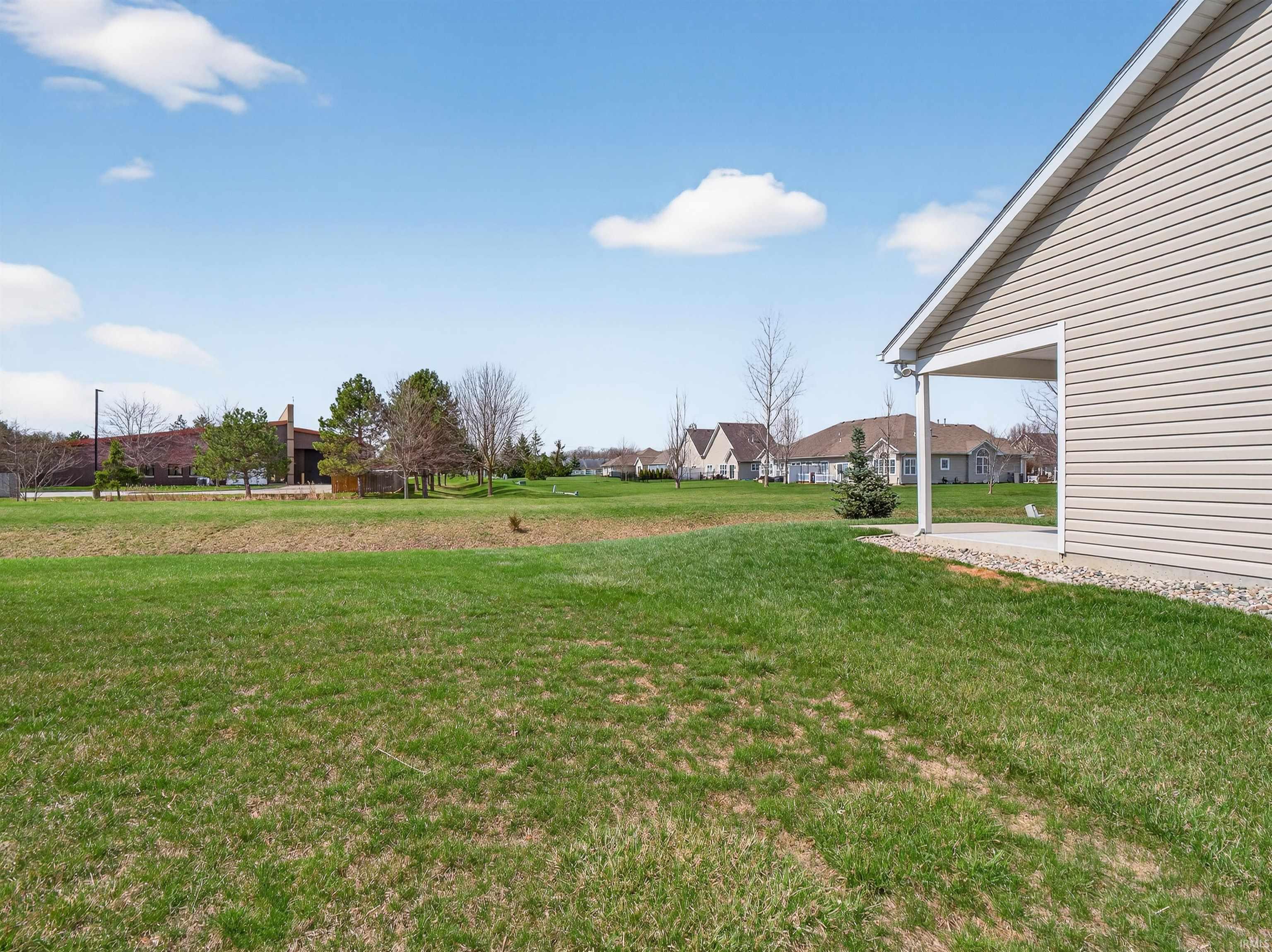 4111 Morgan Court Fort Wayne, IN 46815 - Photo 7 of 33