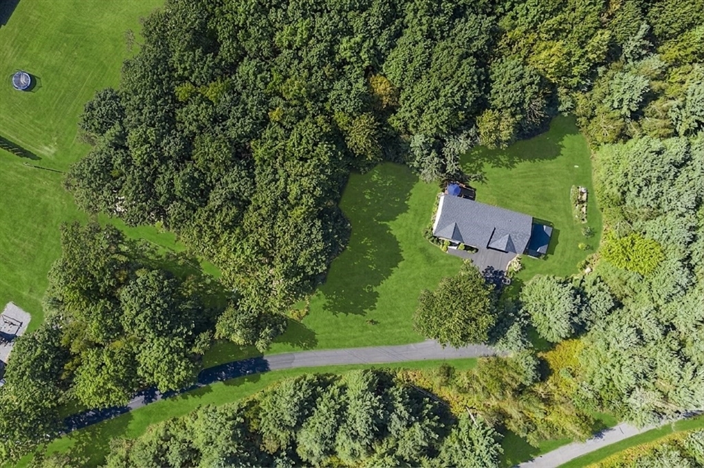 93 North Common Road Westminster, MA 01473 - Photo 8 of 37