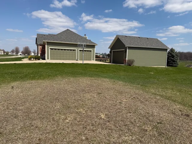 $75,000 | 11948 Andrew Street, Plano, IL 60545