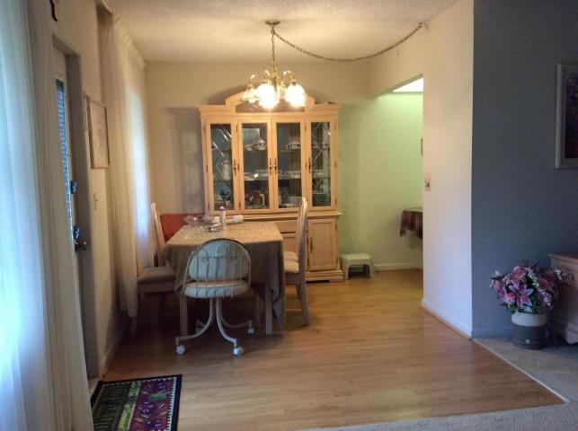 45 Dorset B, Unit 45 Boca Raton, FL 33434 - Photo 3 of 18 Dining Room