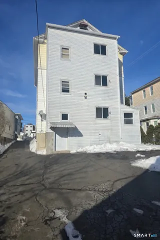 $489,000 | 376 Broad Street, New Britain, CT 06053