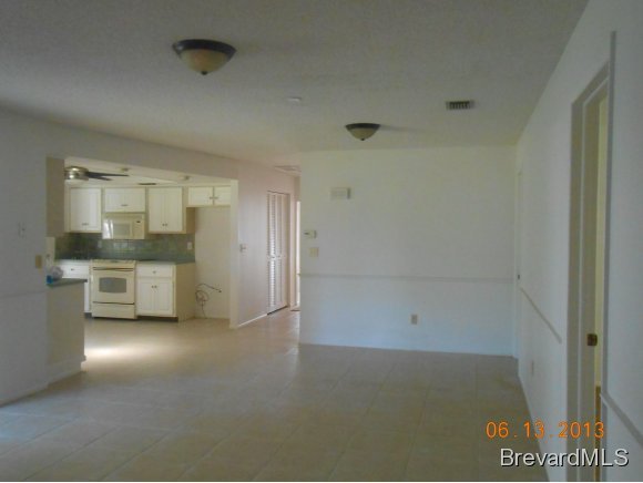 410 Surf Road Melbourne Beach, FL 32951 - Photo 4 of 12 Additional Photo