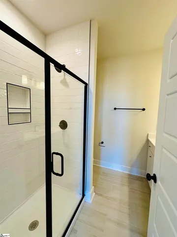 $399,900 | 9 Hawthorne Lane, Unit 104, Greenville, SC 29605