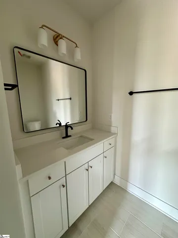 $399,900 | 9 Hawthorne Lane, Unit 104, Greenville, SC 29605